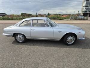 Bild 6/8 von Alfa Romeo 2600 Sprint (1965)