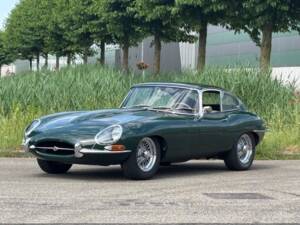 Afbeelding 1/28 van Jaguar E-Type 4.2 (1966)