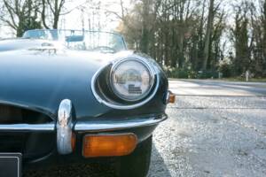 Afbeelding 16/34 van Jaguar E-Type (1971)