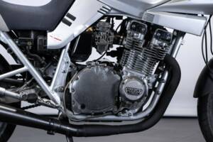 Afbeelding 24/35 van Suzuki GSX 1100 SZ Katana (1983)