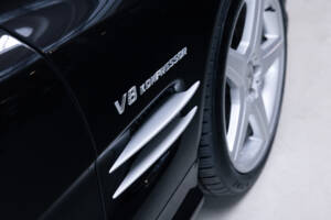 Bild 32/43 von Mercedes-Benz SL 55 AMG (2007)