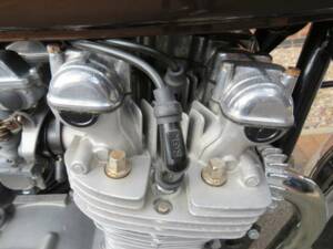 Bild 23/44 von Kawasaki KZ 900 (1976)