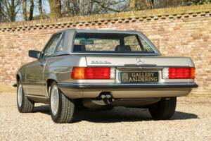 Bild 39/50 von Mercedes-Benz 560 SL (1987)