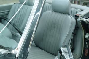 Image 24/50 de Mercedes-Benz 560 SL (1988)