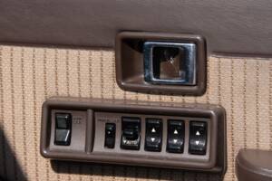 Image 20/46 of Toyota Land Cruiser FJ 62 (1988)