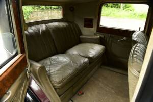 Image 32/44 of Rolls-Royce 20/25 HP (1932)