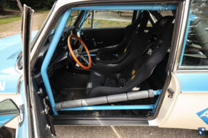 Image 8/80 de BMW 2002 (1975)