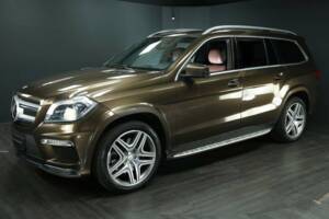 Bild 9/50 von Mercedes-Benz GL 350 BlueTEC 4MATIC (2016)