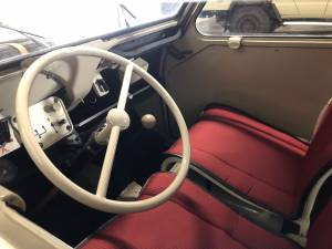 Image 19/26 de Citroën 2 CV Sahara 4x4 (1962)