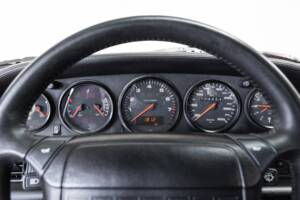 Image 11/32 of Porsche 911 Turbo 3.3 (1992)