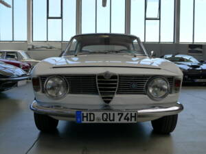 Imagen 23/40 de Alfa Romeo Giulia 1600 Sprint GT (1965)