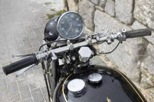Bild 7/44 von Vincent Black Shadow C (1952)