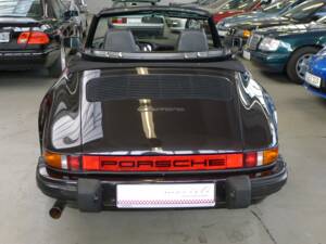 Bild 31/33 von Porsche 911 Carrera 3.2 (1985)