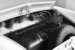 Image 28/37 of Autobianchi Bianchina Convertible (1960)