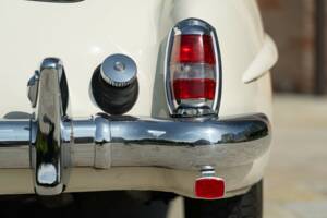 Afbeelding 17/50 van Mercedes-Benz 190 SL (1959)