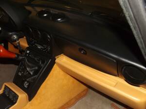 Bild 21/50 von Alfa Romeo 2.0 Spider (1992)