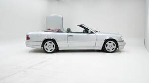 Bild 6/15 von Mercedes-Benz E 36 AMG (1995)