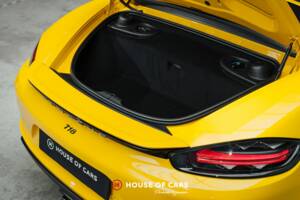 Immagine 13/25 di Porsche 718 Boxster S (2017)