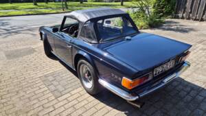 Image 7/100 of Triumph TR 6 PI (1971)