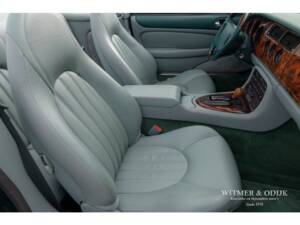 Bild 8/33 von Jaguar XKR (1999)