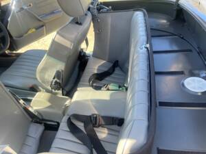 Imagen 10/12 de BMW 323i (1999)