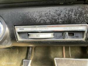 Bild 42/50 von Lincoln Continental Convertible (1966)