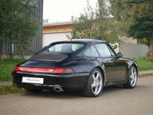 Image 2/36 de Porsche 911 Carrera 4S (1998)
