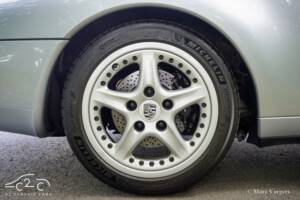Image 49/63 of Porsche 911 Carrera (1996)