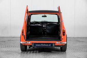 Image 35/50 of Mini Estate (1980)