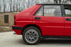 Image 23/50 of Lancia Delta HF Integrale 16V (1989)