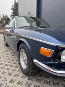 Image 25/28 of BMW 3.0 CS (1975)