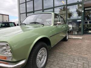 Image 15/80 of Peugeot 504 TI (1976)