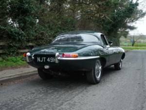 Afbeelding 6/25 van Jaguar E-Type (1970)