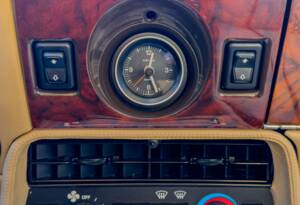 Afbeelding 17/22 van Aston Martin V8 Vantage X-Pack (1987)