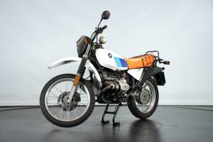 Image 7/49 de BMW DUMMY (1983)