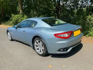 Image 10/50 de Maserati GranTurismo 4.2 (2008)