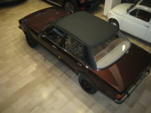 Bild 28/30 von Ford Taunus (2000S) (1976)