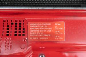 Imagen 27/50 de Mercedes-Benz 560 SL (1986)