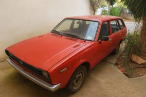 Immagine 2/11 di Toyota Corolla 1200 (1976)