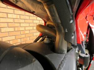 Bild 26/50 von Ducati Desmosedici RR (2008)