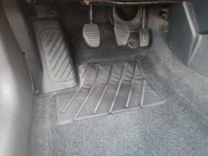Image 46/93 of Peugeot 406 Coupé 3.0 V6 (1997)