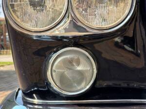 Image 16/38 of Lancia Flavia 1.8 (Pininfarina) (1963)