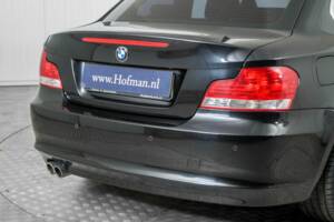 Image 27/50 of BMW 125i (2008)