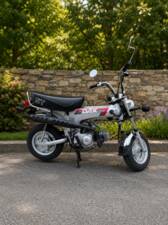 Image 2/5 of Honda ST 50 Dax (2000)
