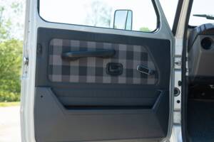 Image 26/45 of Mercedes-Benz 280 GE (LWB) (1989)