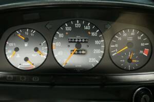 Image 16/30 of Mercedes-Benz 280 CE (1984)