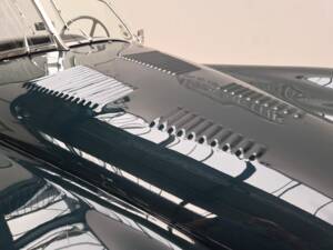 Image 18/20 of Jaguar XK 120 OTS (1952)