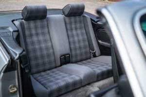 Image 59/71 of BMW 325i (1989)