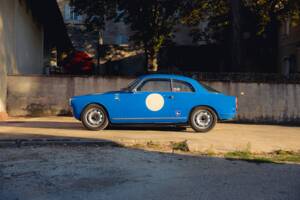 Image 5/24 of Alfa Romeo Giulietta Sprint (1960)