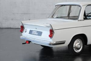 Image 18/50 of BMW 700 LS Luxus (1965)